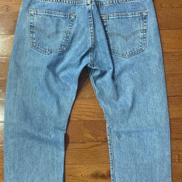 Levi’s 501 Original Fit Button Fly Straight Leg Jeans 30x30 in EUC! - Picture 3 of 5